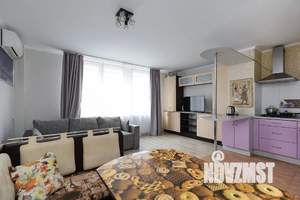 Студия квартира, посуточно, 35м2, 5/10 этаж