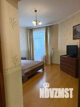 3-к квартира, посуточно, 110м2, 6/9 этаж