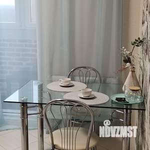 1-к квартира, посуточно, 40м2, 8/9 этаж