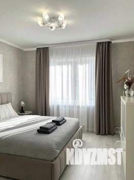 3-к квартира, посуточно, 79м2, 1/1 этаж