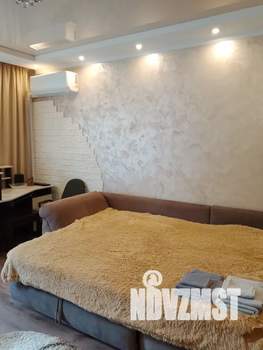 1-к квартира, посуточно, 40м2, 2/4 этаж