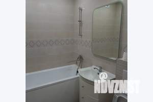 1-к квартира, посуточно, 38м2, 1/9 этаж