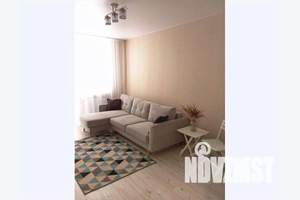 1-к квартира, посуточно, 40м2, 4/9 этаж