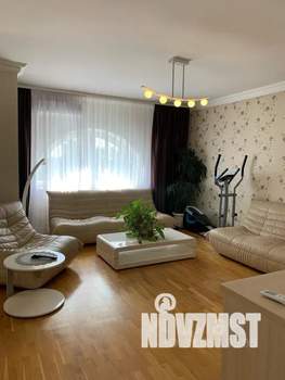 2-к квартира, посуточно, 139м2, 6/6 этаж