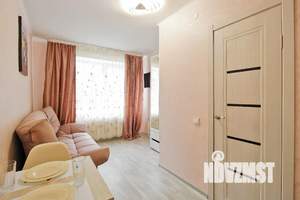 Студия квартира, посуточно, 13м2, 1/5 этаж