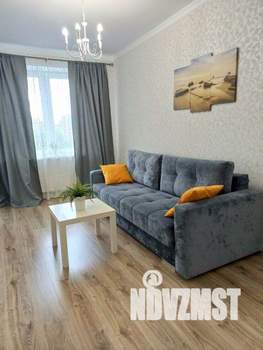 1-к квартира, посуточно, 38м2, 1/1 этаж