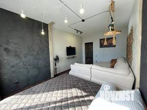 1-к квартира, посуточно, 42м2, 8/10 этаж