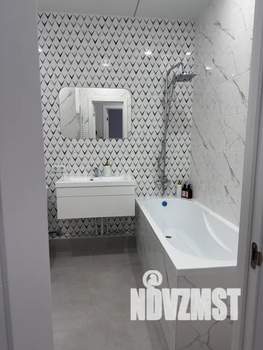 1-к квартира, посуточно, 38м2, 2/9 этаж