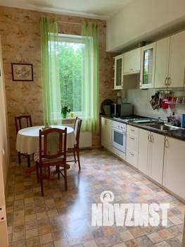 2-к квартира, посуточно, 62м2, 2/3 этаж