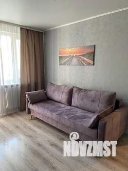 1-к квартира, посуточно, 37м2, 4/9 этаж