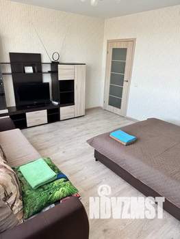 1-к квартира, посуточно, 45м2, 6/10 этаж