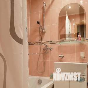 1-к квартира, посуточно, 40м2, 1/7 этаж