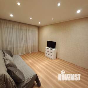 3-к квартира, посуточно, 56м2, 4/5 этаж