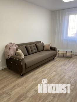 1-к квартира, посуточно, 54м2, 1/1 этаж