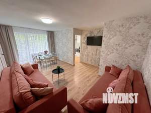 2-к квартира, посуточно, 45м2, 2/4 этаж