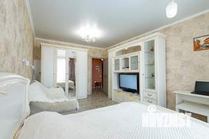 1-к квартира, посуточно, 48м2, 8/10 этаж