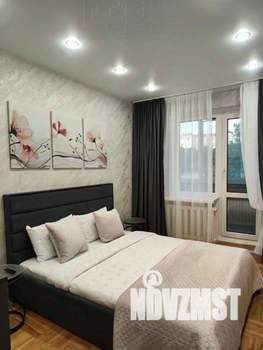 3-к квартира, посуточно, 65м2, 1/1 этаж