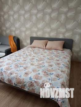 1-к квартира, посуточно, 43м2, 7/9 этаж