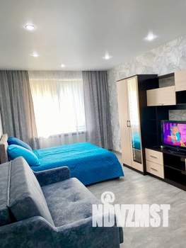 1-к квартира, посуточно, 36м2, 1/8 этаж