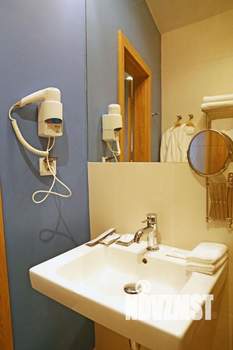 1-к квартира, посуточно, 39м2, 1/1 этаж