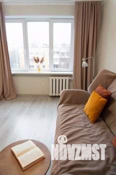2-к квартира, посуточно, 60м2, 1/1 этаж