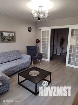 2-к квартира, посуточно, 35м2, 4/4 этаж