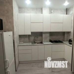 1-к квартира, посуточно, 44м2, 1/1 этаж