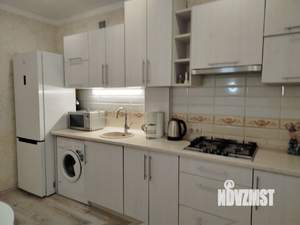 1-к квартира, посуточно, 38м2, 1/8 этаж