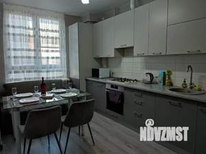 1-к квартира, посуточно, 40м2, 1/10 этаж