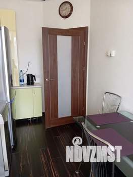 1-к квартира, посуточно, 45м2, 1/15 этаж