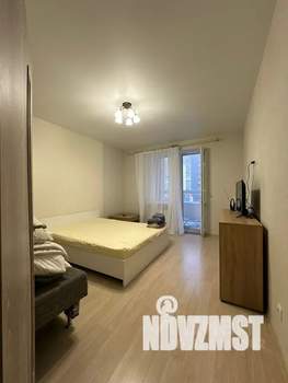 1-к квартира, посуточно, 36м2, 3/9 этаж