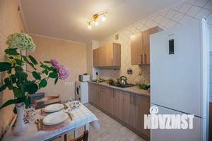 2-к квартира, посуточно, 55м2, 1/1 этаж