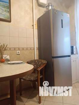 2-к квартира, посуточно, 52м2, 1/1 этаж