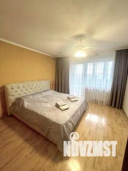 1-к квартира, посуточно, 52м2, 1/1 этаж