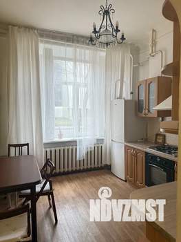 1-к квартира, посуточно, 40м2, 1/4 этаж