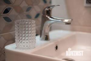 2-к квартира, посуточно, 43м2, 1/1 этаж