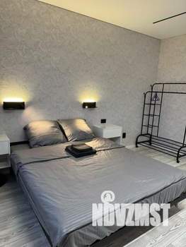 1-к квартира, посуточно, 46м2, 1/1 этаж