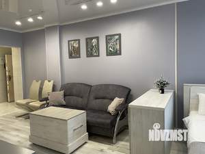 Студия квартира, посуточно, 33м2, 5/12 этаж