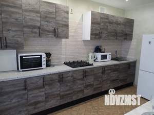 1-к квартира, посуточно, 42м2, 6/10 этаж