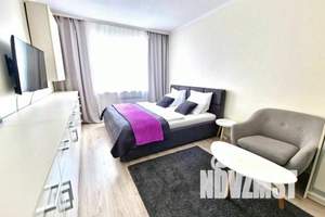 1-к квартира, посуточно, 45м2, 8/17 этаж