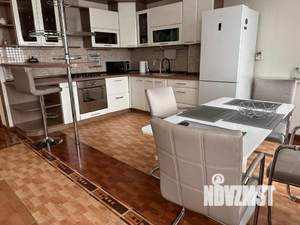 3-к квартира, посуточно, 100м2, 1/1 этаж