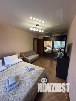 1-к квартира, посуточно, 33м2, 1/5 этаж