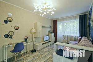 2-к квартира, посуточно, 40м2, 3/5 этаж