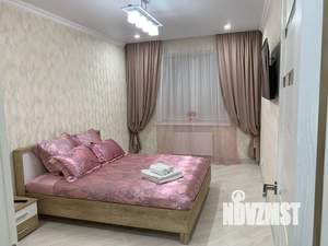 2-к квартира, посуточно, 65м2, 1/10 этаж