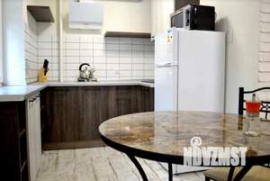 2-к квартира, посуточно, 70м2, 2/9 этаж