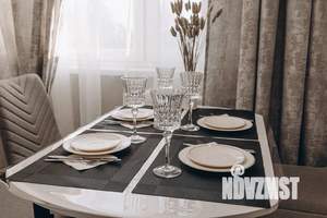 2-к квартира, посуточно, 49м2, 8/10 этаж