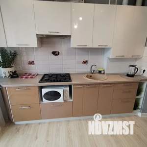 1-к квартира, посуточно, 37м2, 7/9 этаж