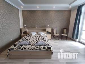 1-к квартира, посуточно, 44м2, 6/15 этаж