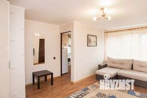 2-к квартира, посуточно, 50м2, 1/1 этаж