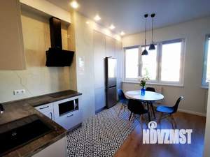 1-к квартира, посуточно, 48м2, 3/6 этаж